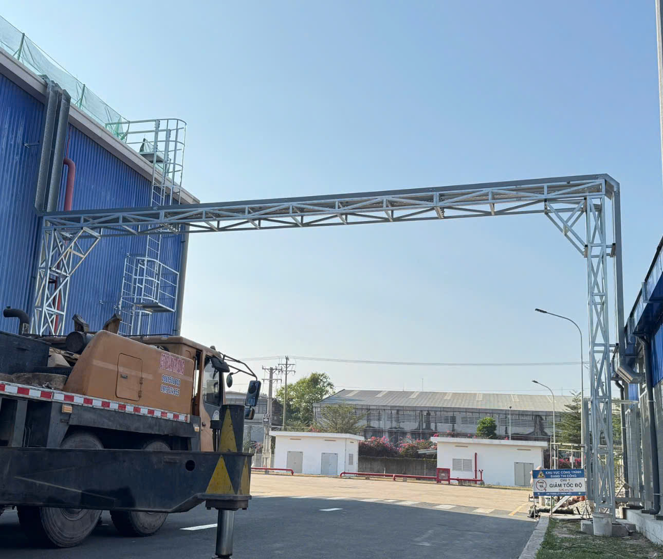 Cầu cáp DC mạ kẽm nhúng nóng